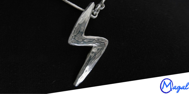 pendente fulmine su misura