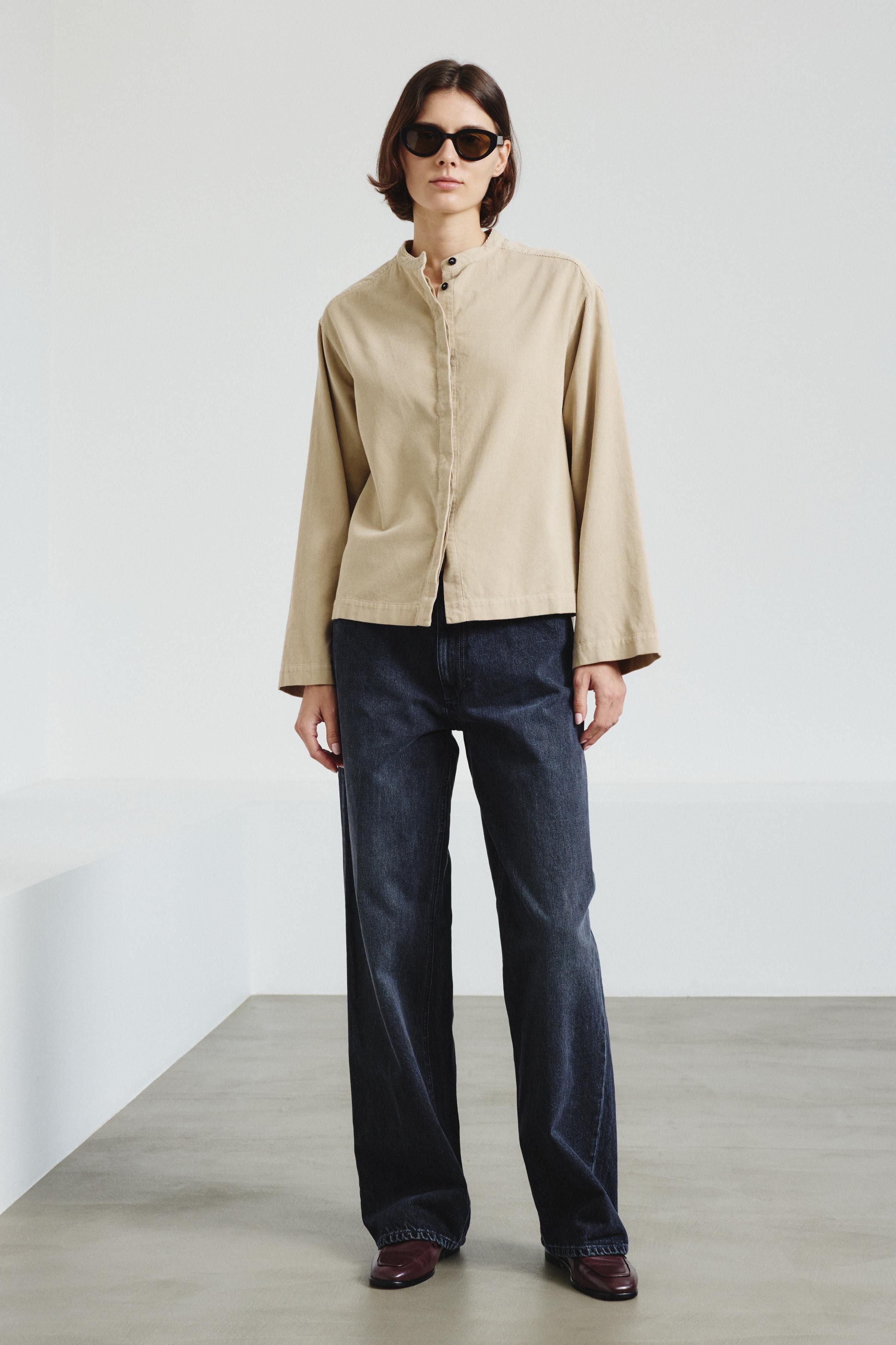 Fine-wale corduroy shirt