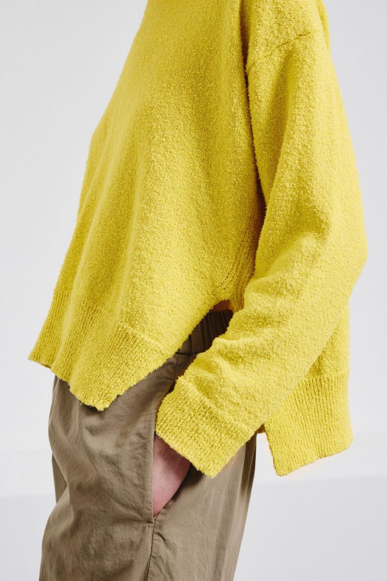 Crew-neck knit in linen and cotton