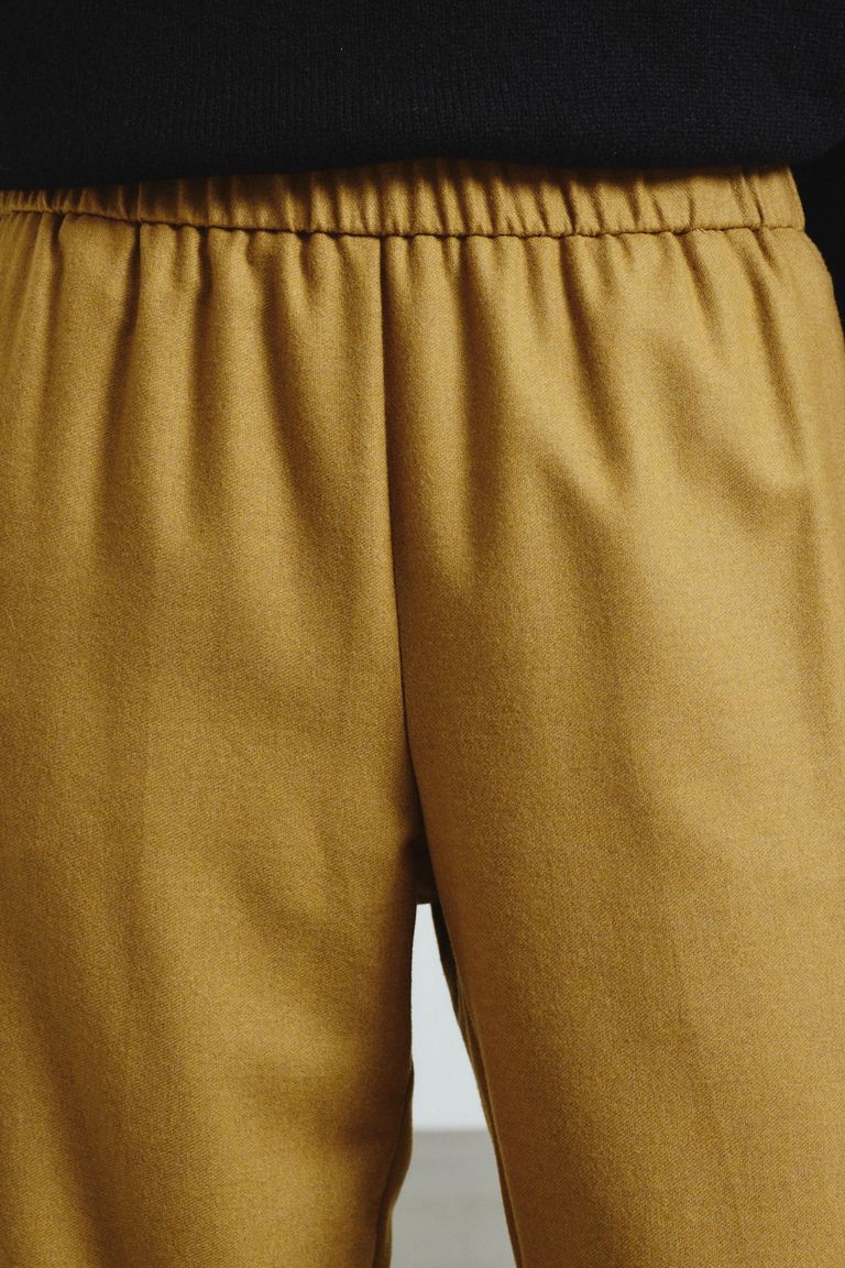 Jogging trousers in viscose and wool flannel