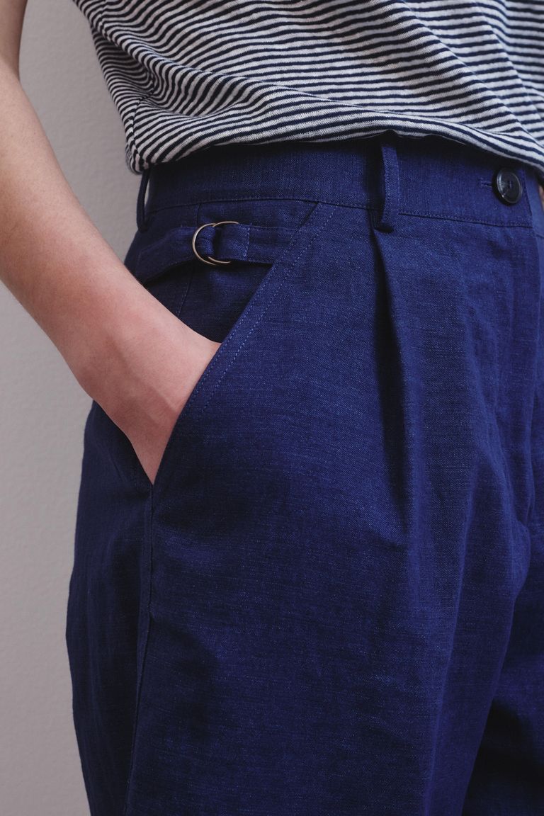 Linen and cotton panama Bermuda shorts indigo