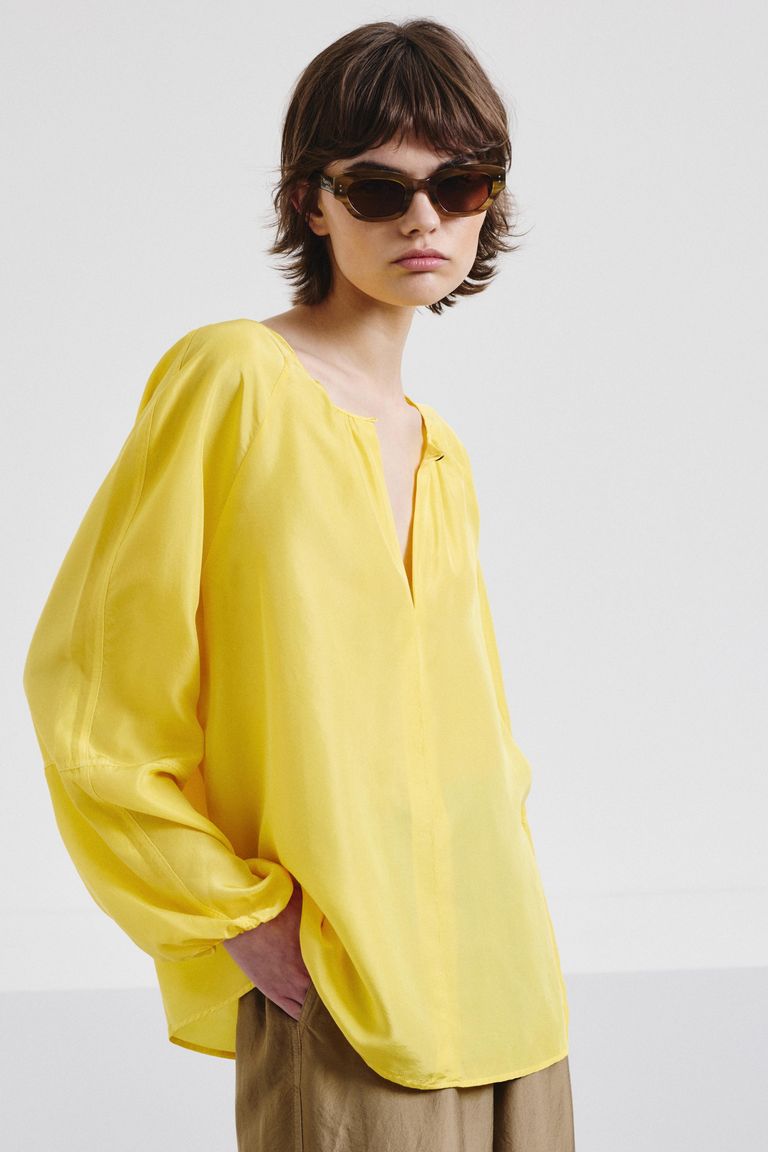 Polo-button shirt in silk habutai