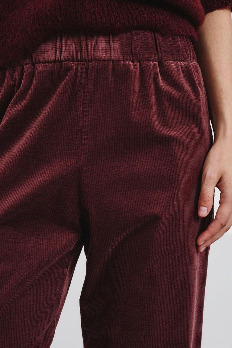 Corduroy jogging trousers mauve