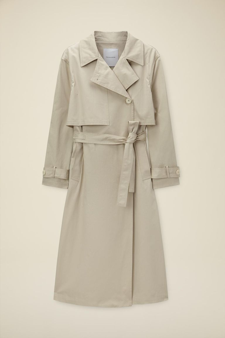 Trench coat in technical cotton drill pearl