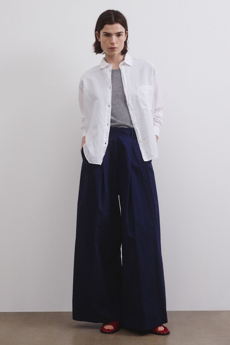 T-shirt smanicata in jersey rigato di cotone e lino