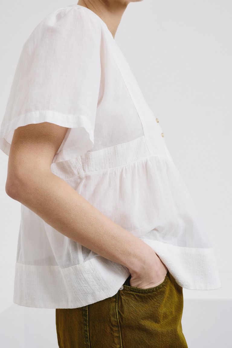 Cotton voile shirt with inserts