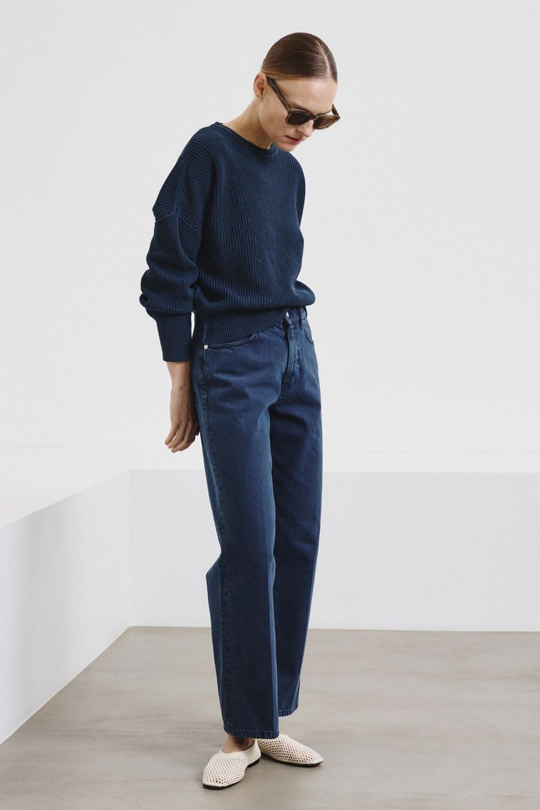 Crew-neck cotton knit with mineral treatment