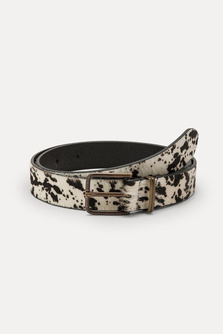 Spotted pony hair belt