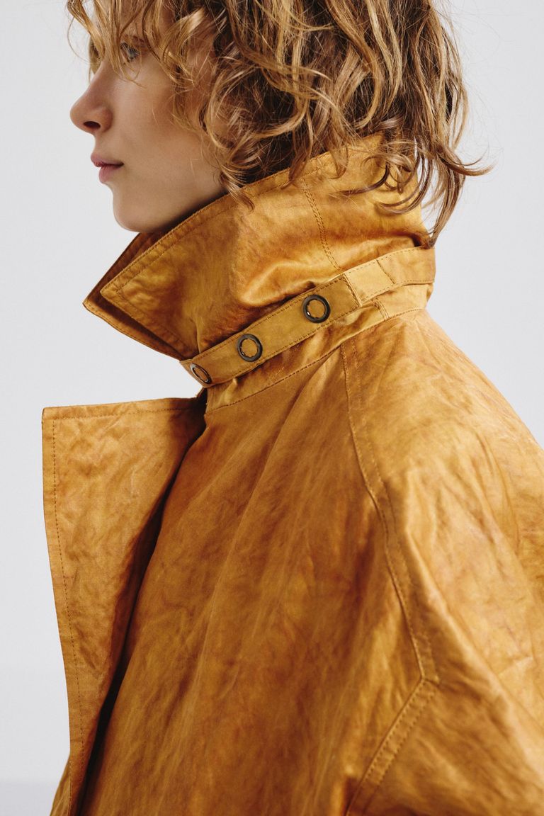 Cotton crinkled satin coat