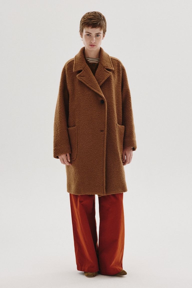 Manteau oversize en drap de laine vierge bouclée