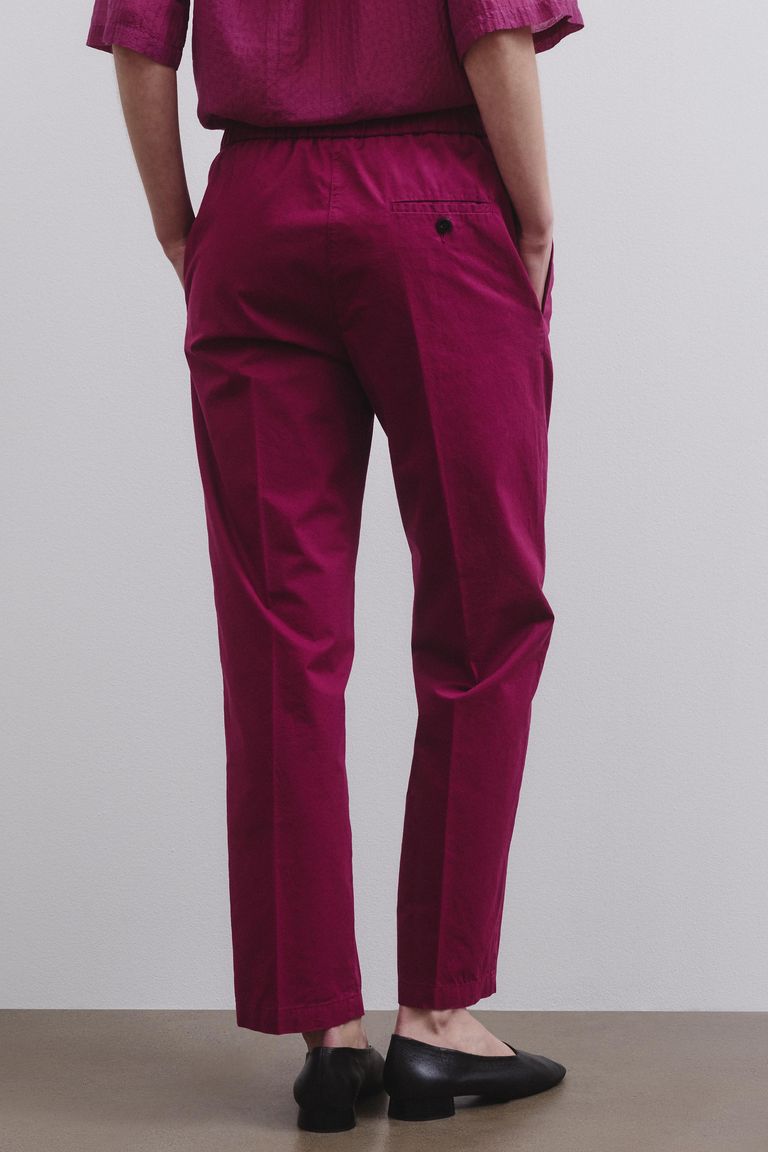 Pantalon jogging en gabardine de coton framboise