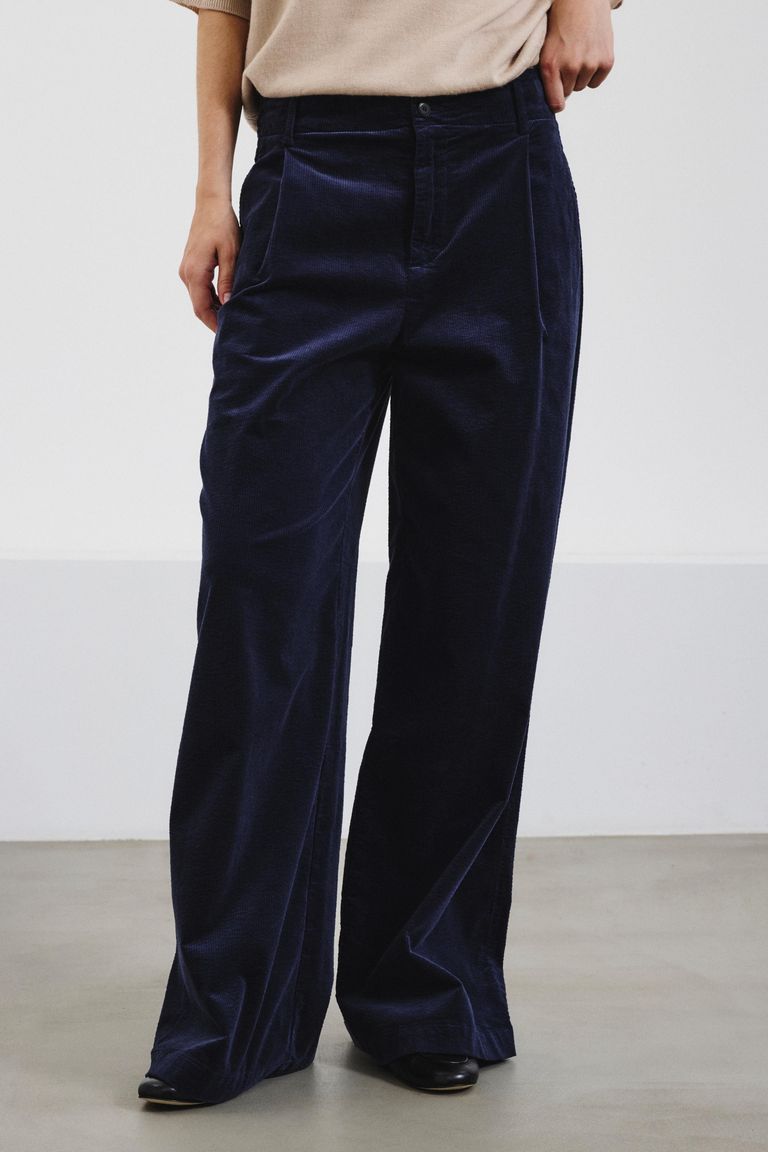 Pantalone ampio in velluto a coste blu scuro