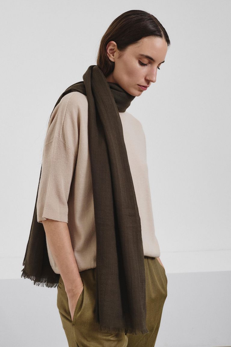 Virgin wool crepe pashmina forest green