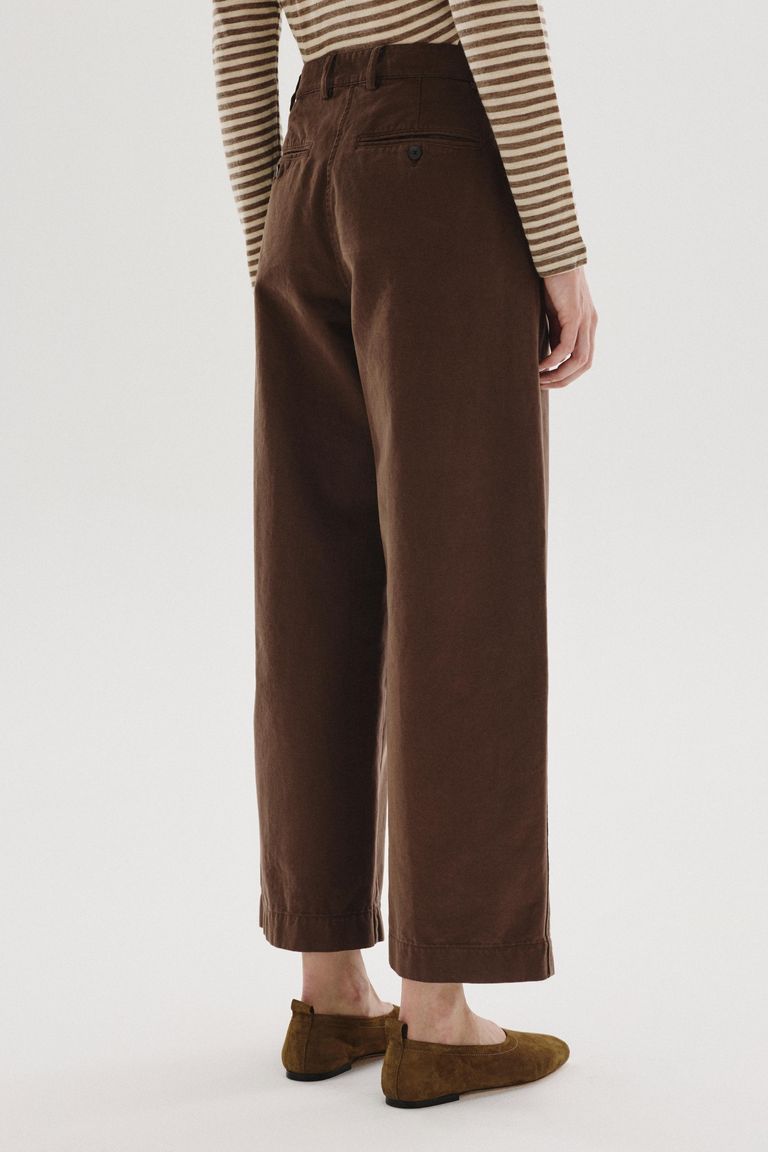 Pantalone barrel in drill di cotone smerigliato cacao
