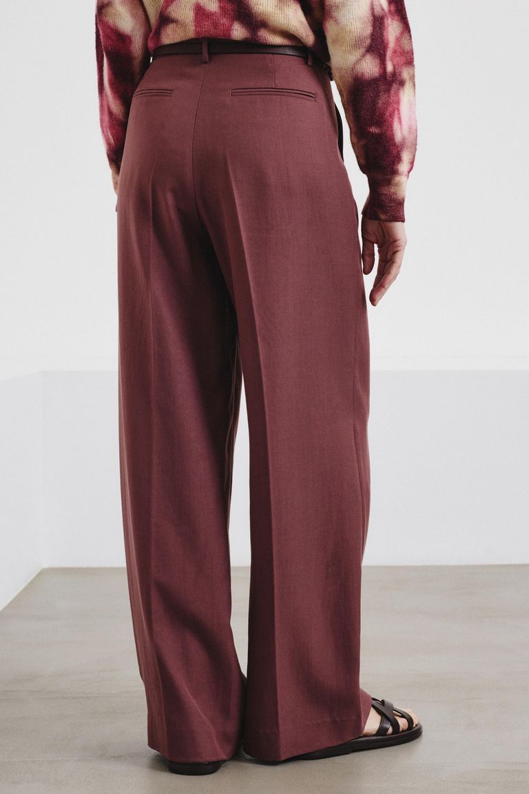 High-waist trousers in fluid Tencel twill