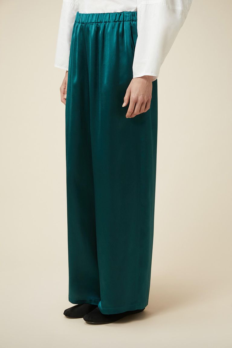 Pantalone ampio con elastico in vita