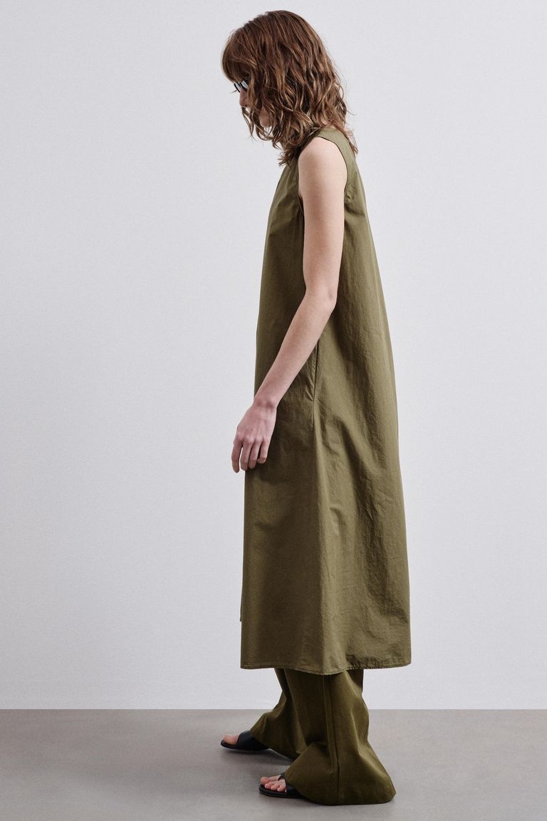 Robe en popeline de coton kaki