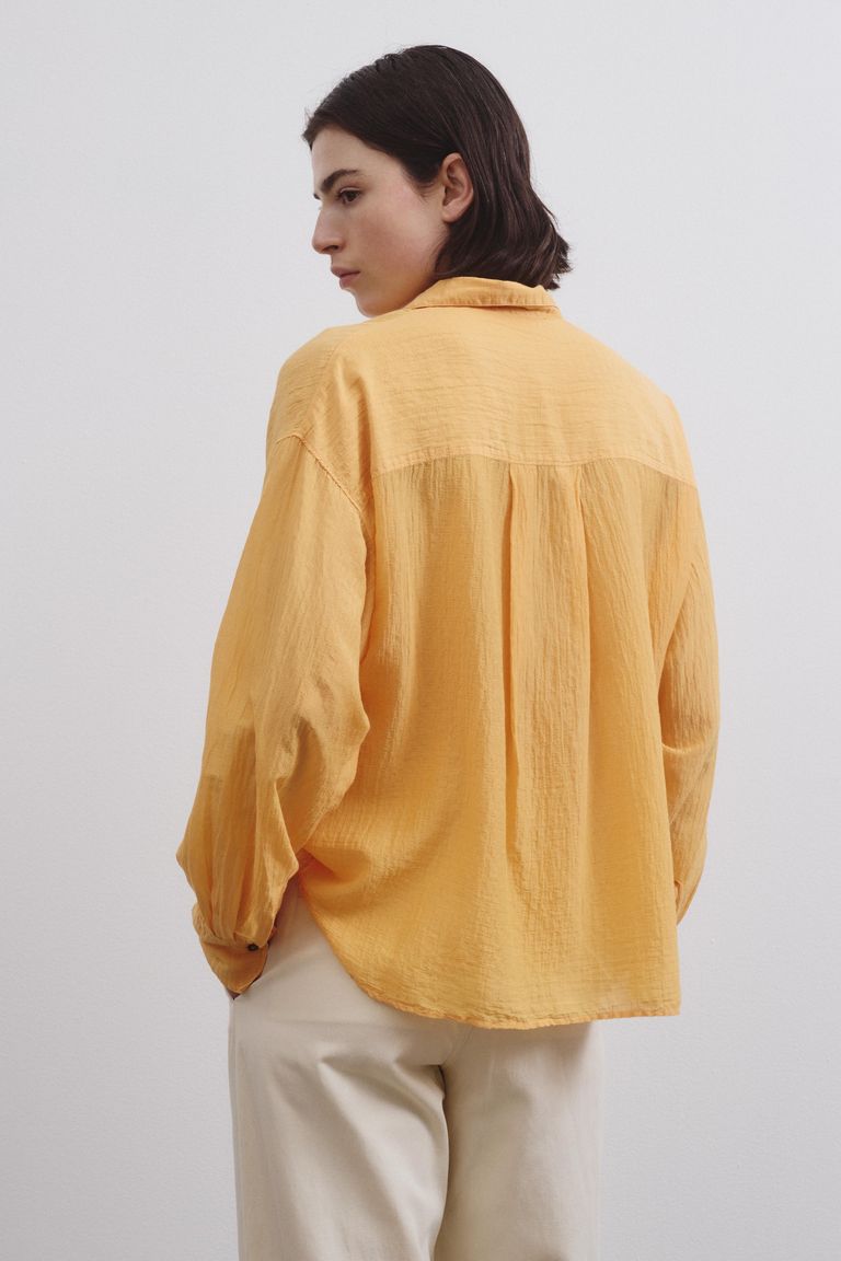 Chemise en voile froissé de coton et soie