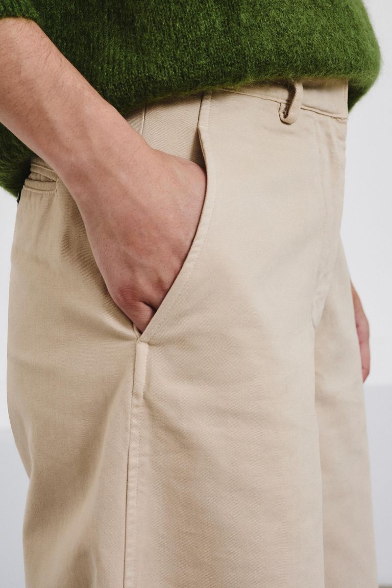 Pantalone barrel in drill di cotone smerigliato