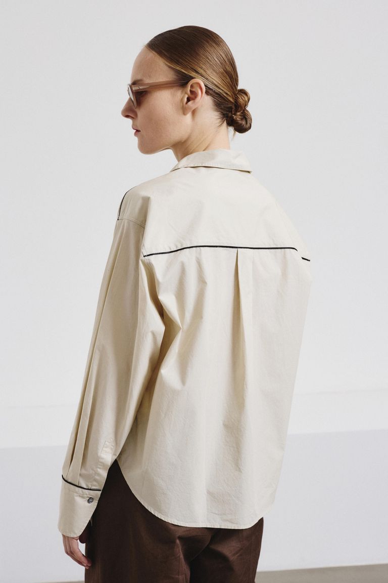 Poplin shirt with piping