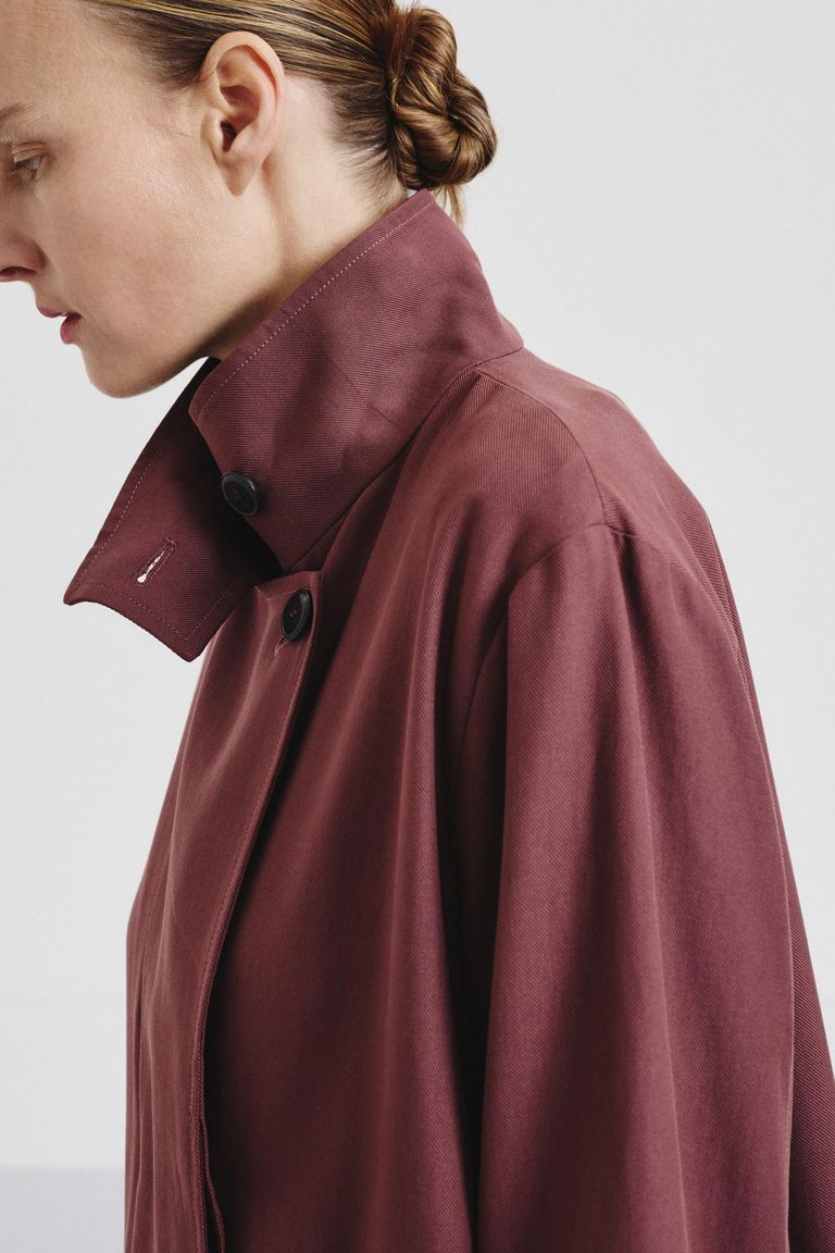 Fluid twill tencel coat