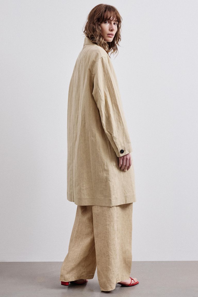 Coat in cotton and linen twill