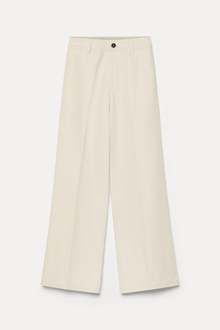 A-line trousers in cotton and linen twill.
