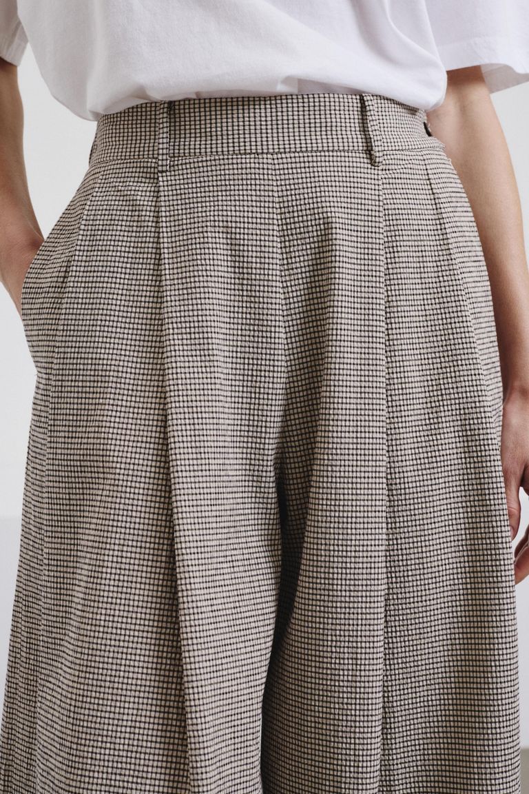 Wide-leg cotton micro-gingham trousers