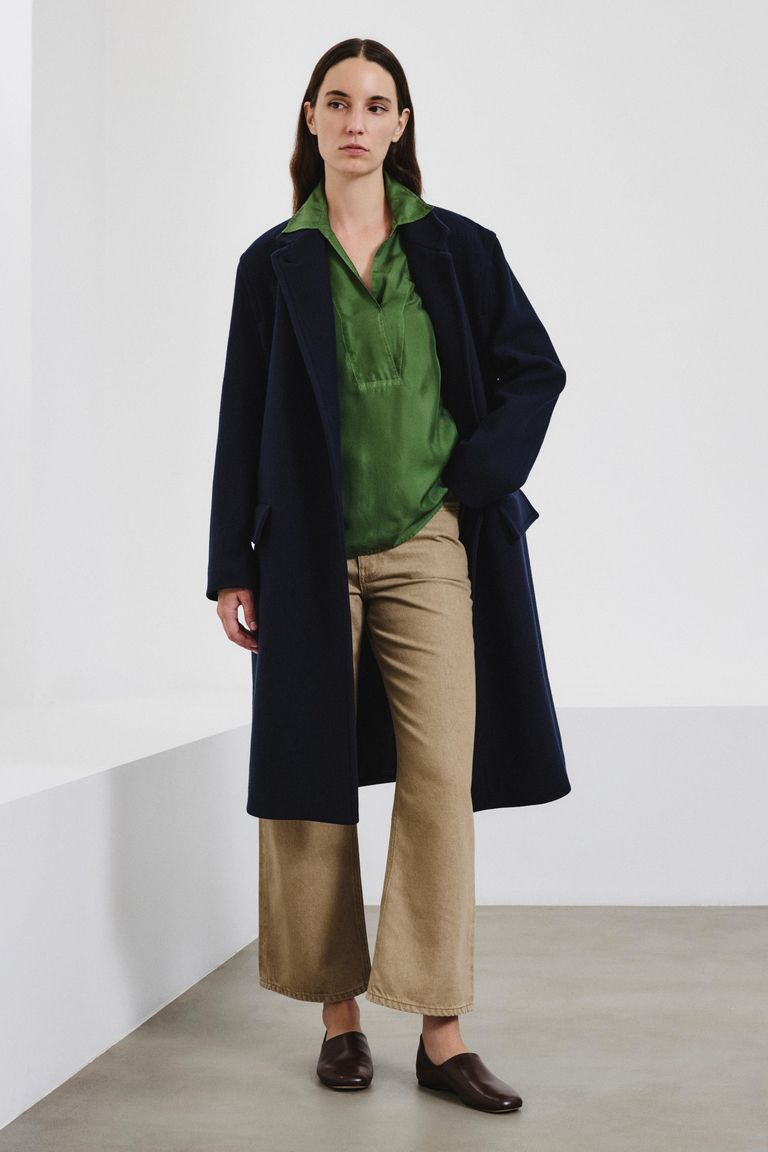 Chemise en twill de soie col V