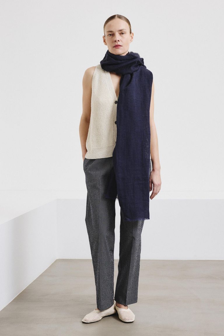 Cotton and linen gauze scarf