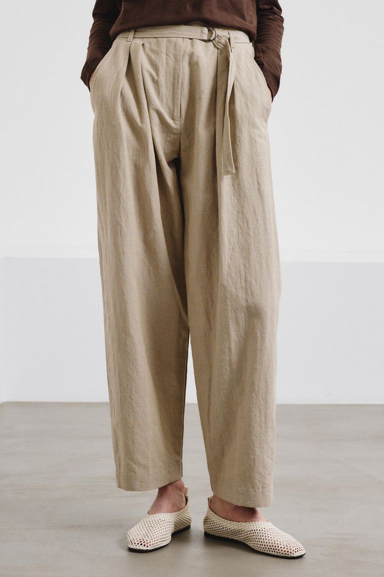 Cotton and linen twill trousers with waist tie