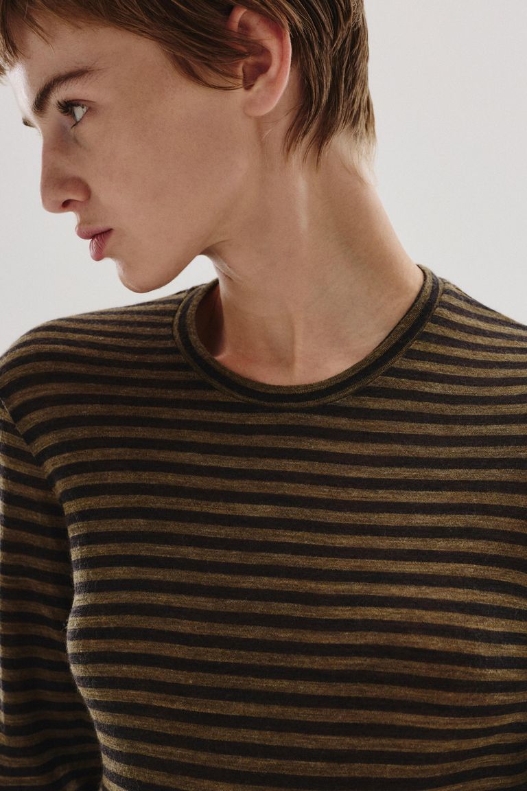 T-shirt in jersey rigato di lana