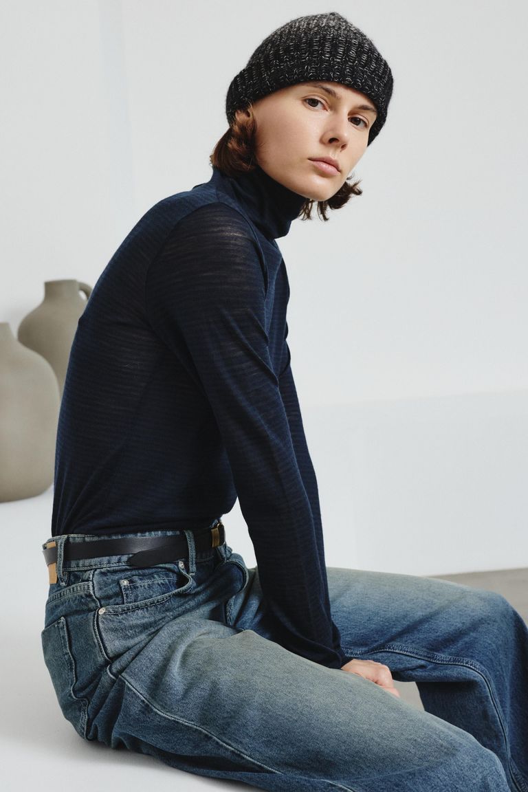 Dolcevita in jersey rigato di pura lana