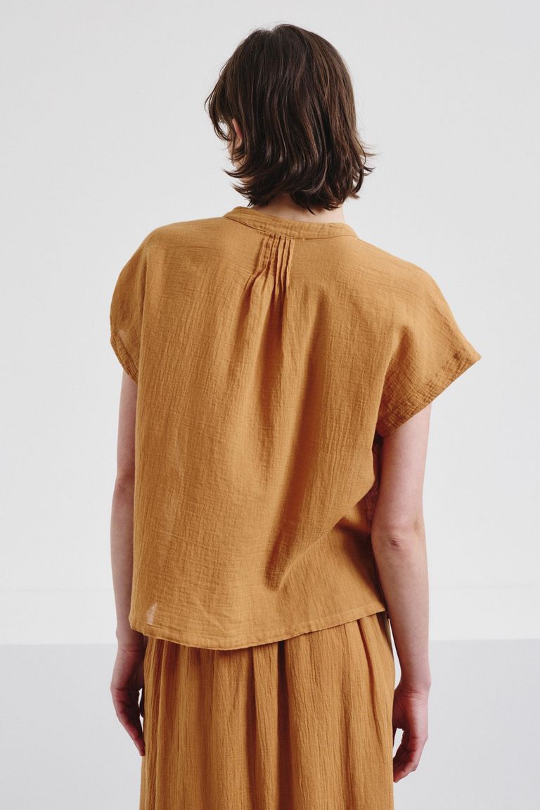 Organic cotton crepe gauze top