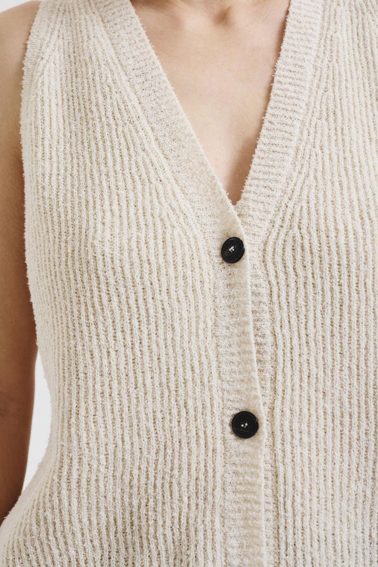 Linen and cotton knit vest