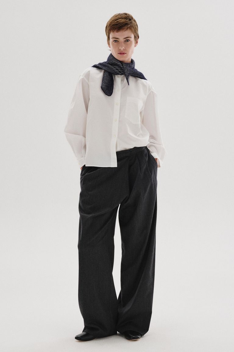 Chemise en habutai de soie et coton avec col officier blanc optique