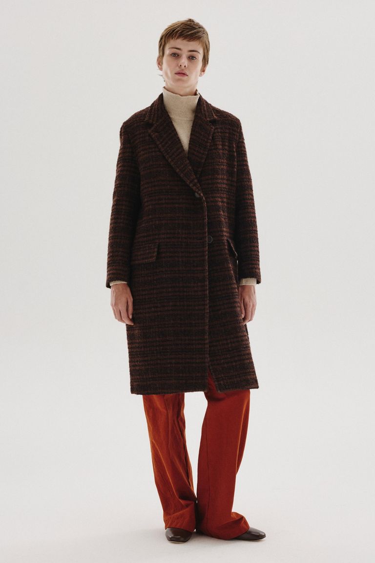 Manteau en drap de laine bouclée rayé