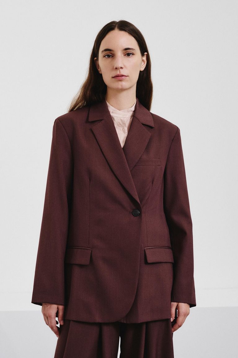 Veste double boutonnage en gabardine de laine technique mauve