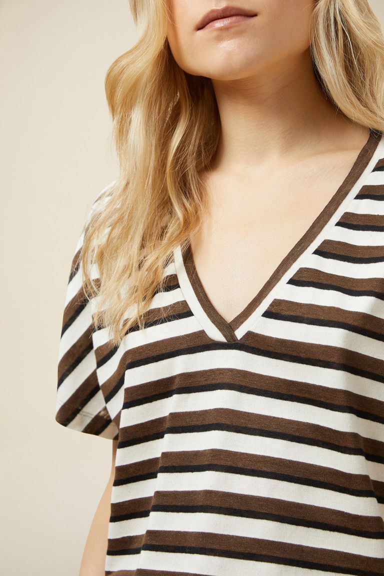 T-shirt rigata in jersey di lino e cotone marrone