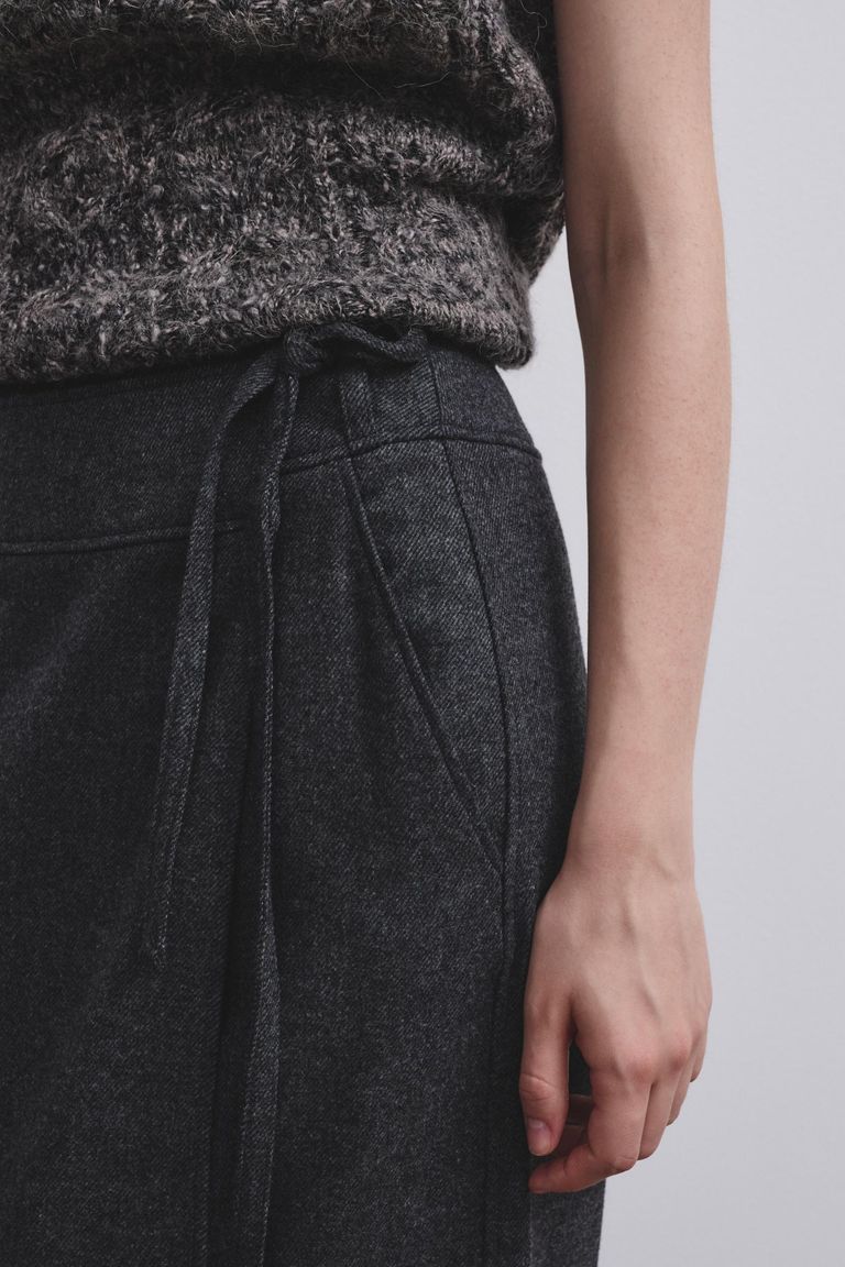 Midi skirt in wool-blend flannel