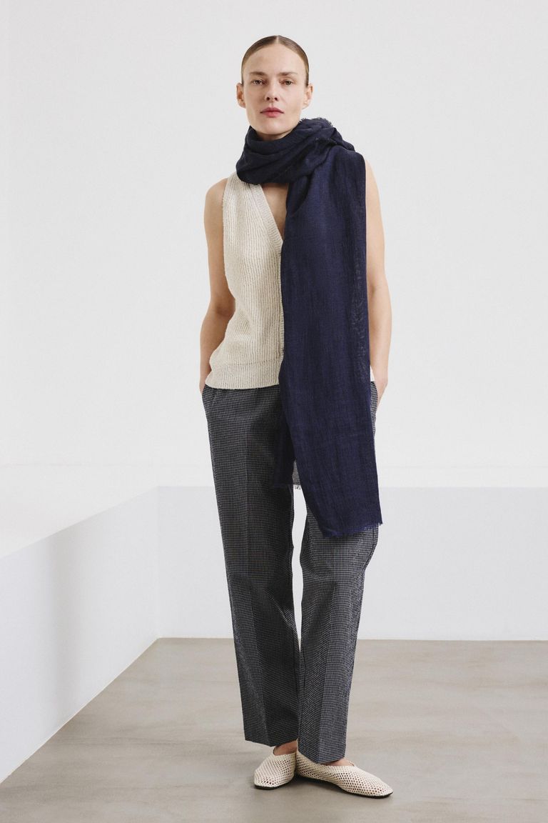 Linen and cotton knit vest