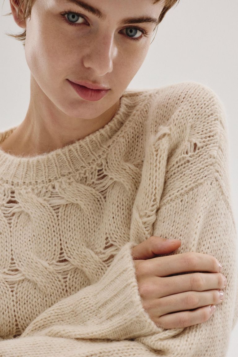 Girocollo in maglia a trecce di alpaca e lana merino