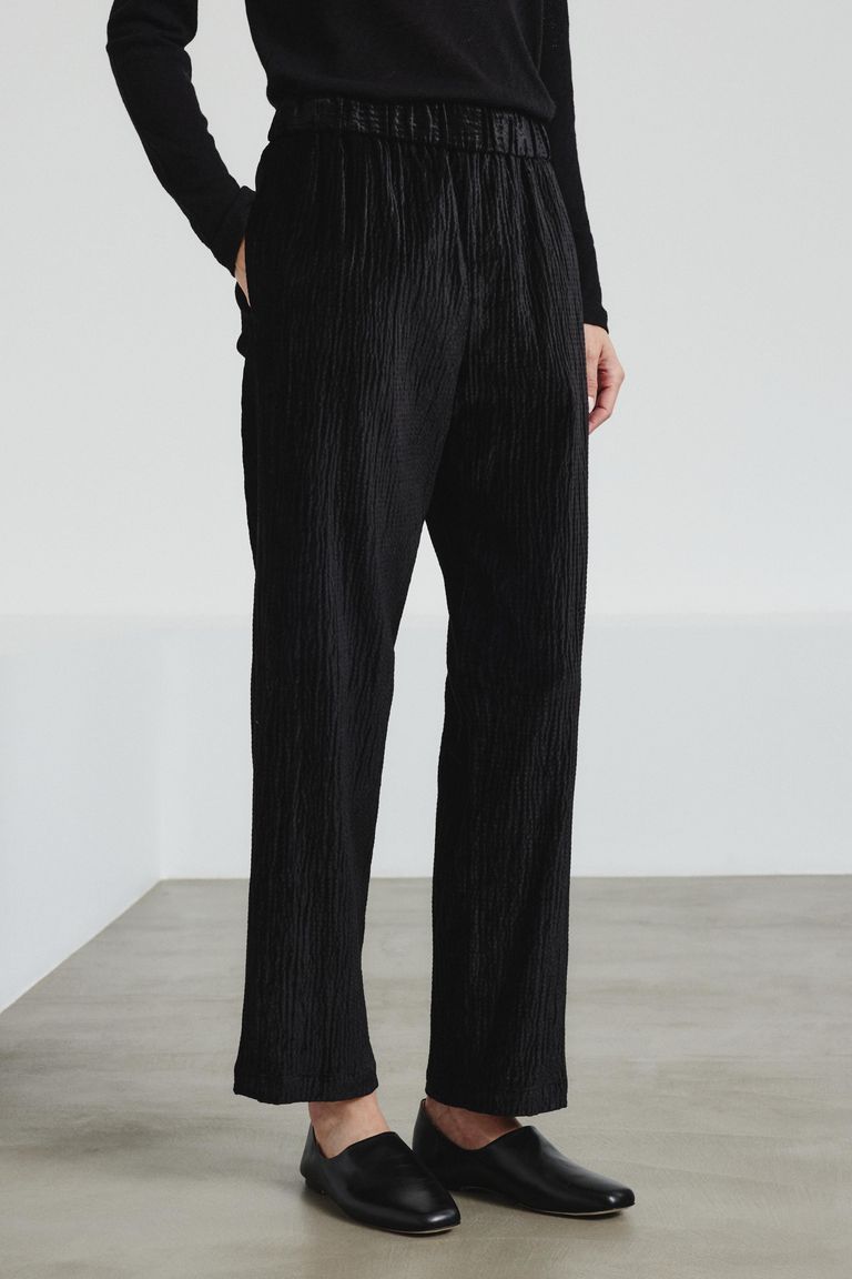 Trousers in hammered velvet