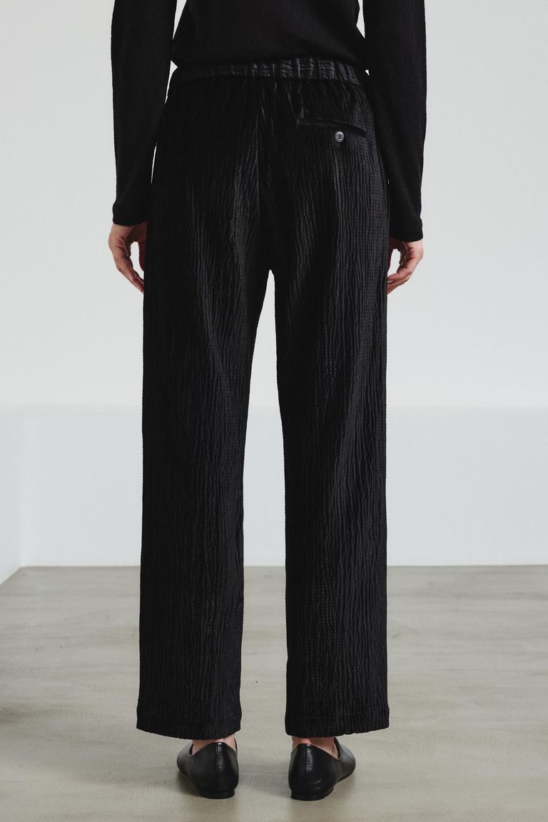 Trousers in hammered velvet